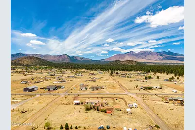 8015 Elise Way, Flagstaff, AZ 86004 - Photo 10