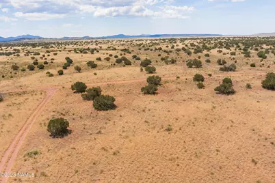 3625 E Valencia Road, Williams, AZ 86046 - Photo 4