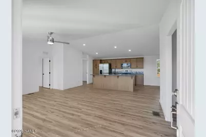 5046 N Wilshire Drive, Williams, AZ 86046 - Photo 8
