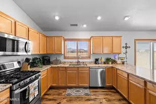 9662 N Aldrich Rd, Flagstaff, AZ 86004 - Photo 10