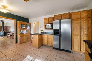 920 W Sheridan Ave, Williams, AZ 86046 - Photo 10
