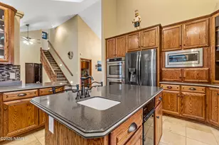 806 N Lone Oak Way, Flagstaff, AZ 86003 - Photo 18