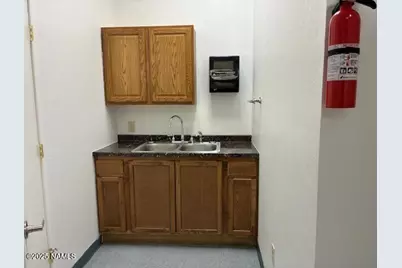 1750 S Railroad Springs Boulevard #2, Flagstaff, AZ 86001 - Photo 10