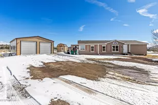 8160 Elise Way, Flagstaff, AZ 86004 - Photo 1