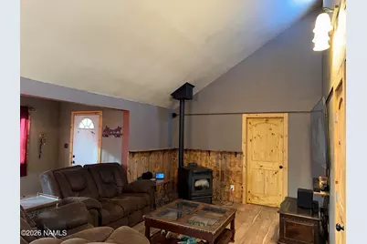 9145 Stardust Trail, Flagstaff, AZ 86004 - Photo 6