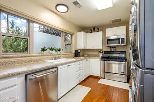 310 W Navajo Rd, Flagstaff, AZ 86001 - Photo 8