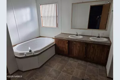 41 W Jerome Street, Page, AZ 86040 - Photo 4
