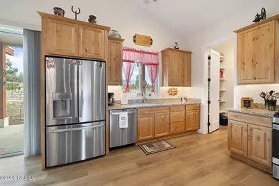 2557 Lazy E Road, Williams, AZ 86046 - Photo 10