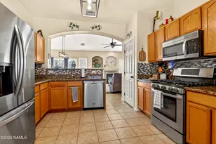 11507 W Cv Crst Dr, Bellemont, AZ 86015 - Photo 16