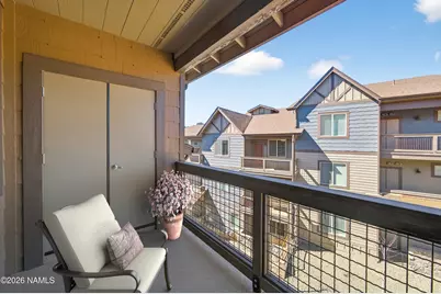 1650 E Ponderosa Parkway #327, Flagstaff, AZ 86001 - Photo 1