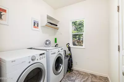 24 E Tranquil Lane, Flagstaff, AZ 86005 - Photo 28