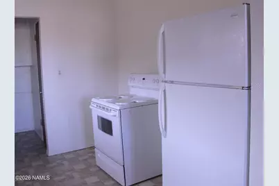 817 W Gilmore Street #B, Winslow, AZ 86047 - Photo 4