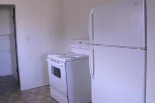 817 W Gilmore St, Winslow, AZ 86047 - Photo 4