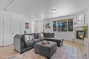 2702 W Adirondack Ave, Flagstaff, AZ 86001 - Photo 2