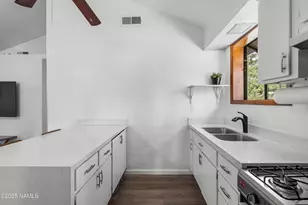 595 Cherokee, Flagstaff, AZ 86005 - Photo 8