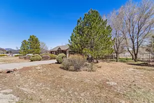 11055 Henry Dr, Flagstaff, AZ 86004 - Photo 48