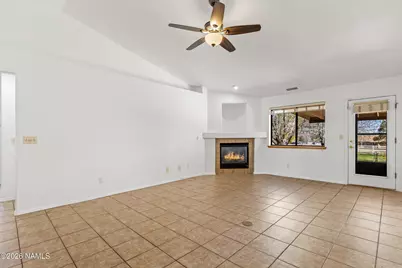 11055 Henry Drive, Flagstaff, AZ 86004 - Photo 8