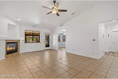 11055 Henry Drive, Flagstaff, AZ 86004 - Photo 10