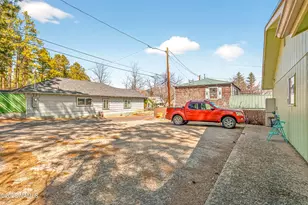 814 W Summit Ave, Flagstaff, AZ 86001 - Photo 32