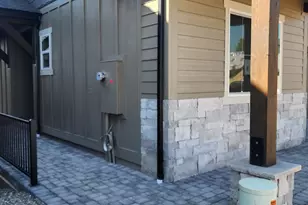 621 N Snowberry Circle, Flagstaff, AZ 86004 - Photo 2