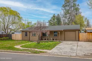 219 E Zuni Dr, Flagstaff, AZ 86005 - Photo 2