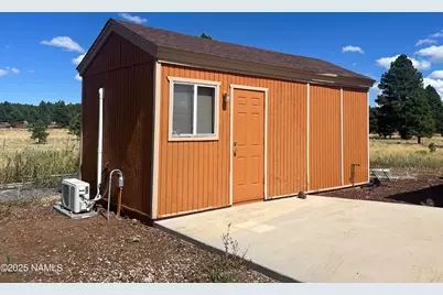 665 S Dust Devil Drive, Parks, AZ 86018 - Photo 30