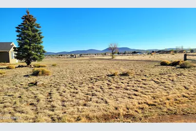 7335 Golden Eagle Drive, Flagstaff, AZ 86004 - Photo 18