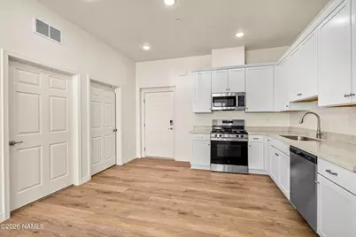 310 E Birch Avenue #203, Flagstaff, AZ 86001 - Photo 4