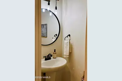 585 N Moriah Drive, Flagstaff, AZ 86001 - Photo 10