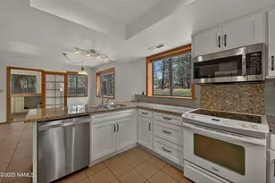 211 S Beech Dr, Flagstaff, AZ 86004 - Photo 6