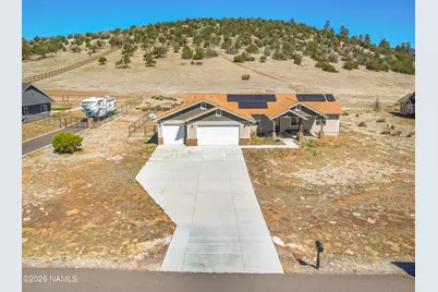 8951 Richfield Drive, Flagstaff, AZ 86004 - Photo 6