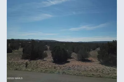 25935 W Fort Rock Road, Seligman, AZ 86337 - Photo 2
