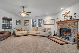 13167 E Fallow Deer Rd, Parks, AZ 86018 - Photo 10