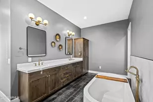 7150 Moroni Dr, Flagstaff, AZ 86001 - Photo 38