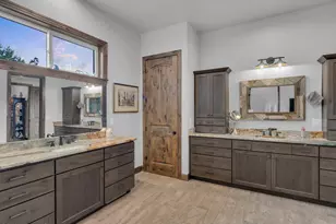 300 Fairway Dr, Williams, AZ 86046 - Photo 16