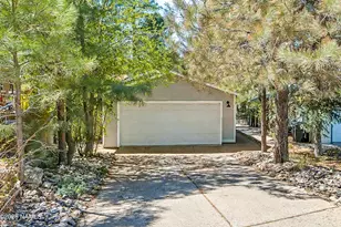55 E Pauline Dr, Flagstaff, AZ 86005 - Photo 2