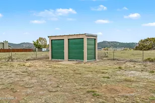 10145 N Aurora Dr, Flagstaff, AZ 86004 - Photo 28