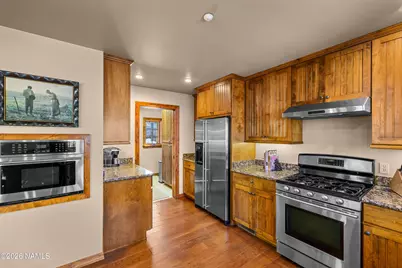 1704 E Trade Winds Court, Flagstaff, AZ 86005 - Photo 12