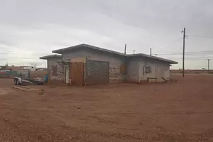 1452 E 2nd St, Winslow, AZ 86047 - Photo 2