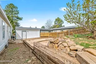 1756 W Shellie Dr, Flagstaff, AZ 86001 - Photo 26