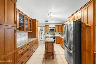 8710 Mary's Dr, Flagstaff, AZ 86004 - Photo 10