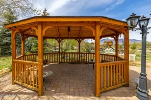 8710 Mary's Dr, Flagstaff, AZ 86004 - Photo 30