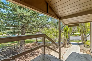 2793 N Fairview Dr, Flagstaff, AZ 86004 - Photo 14
