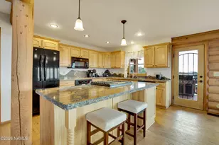786 E Broncos Trail, Williams, AZ 86046 - Photo 16