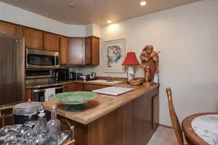 17890 S Walapai Rd, Munds Park, AZ 86017 - Photo 22