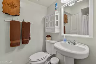105 E Sherman Ave, Williams, AZ 86046 - Photo 24