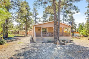 465 Laguna Pl, Munds Park, AZ 86017 - Photo 1