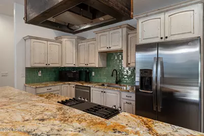 340 W Garden Avenue, Colorado City, AZ 86021 - Photo 36