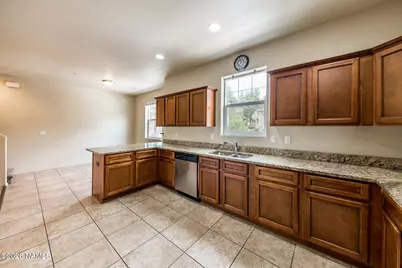 2451 W Pikes Peak Drive, Flagstaff, AZ 86001 - Photo 20