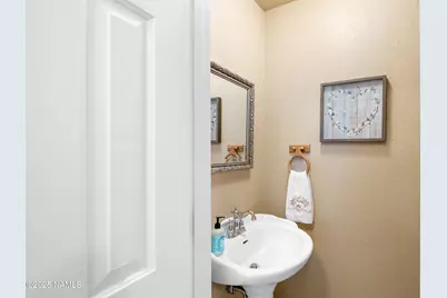 12870 Doyle Road, Flagstaff, AZ 86004 - Photo 16